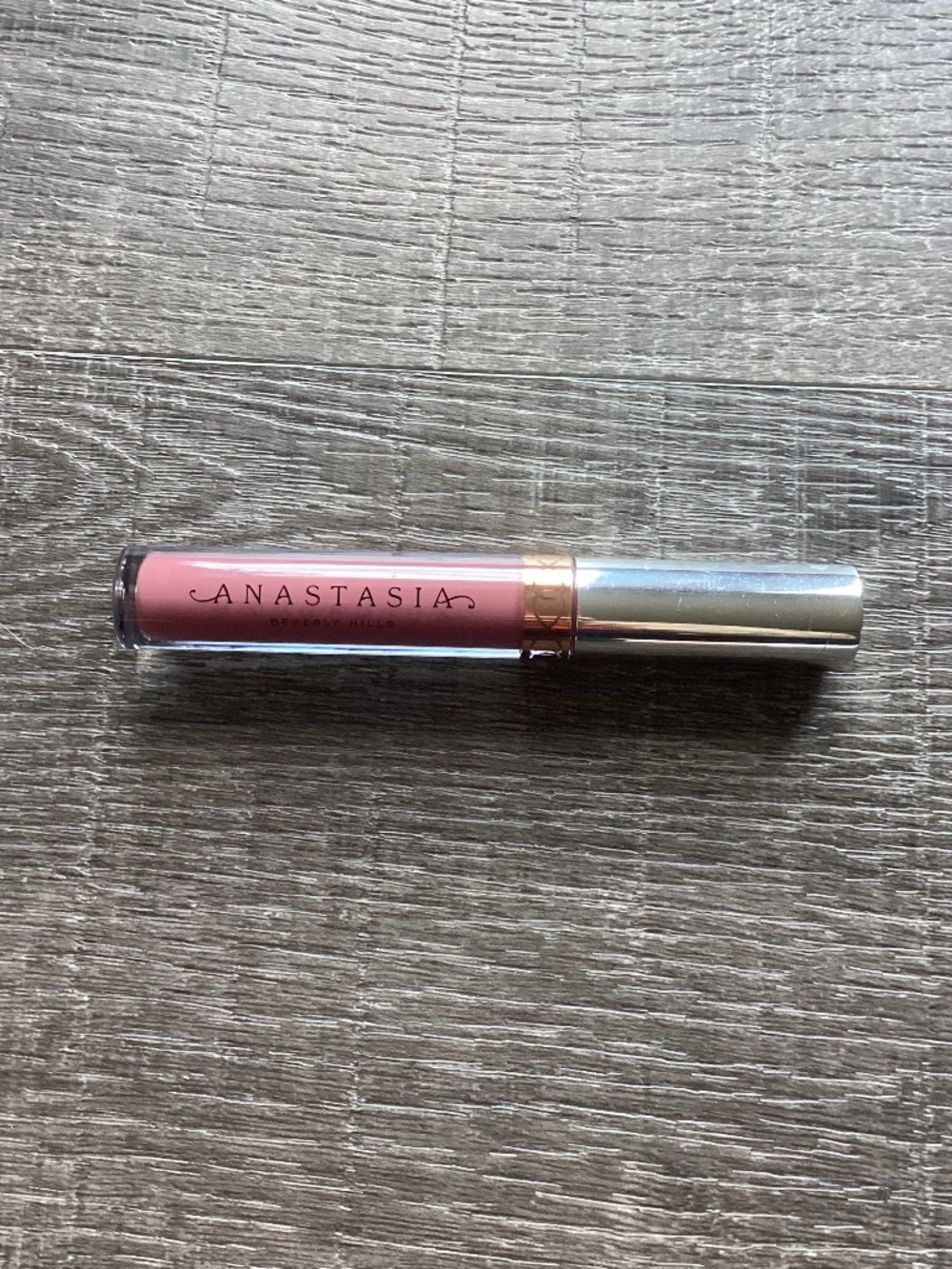 Anastasia Beverly Hills liquid lipstick - poet